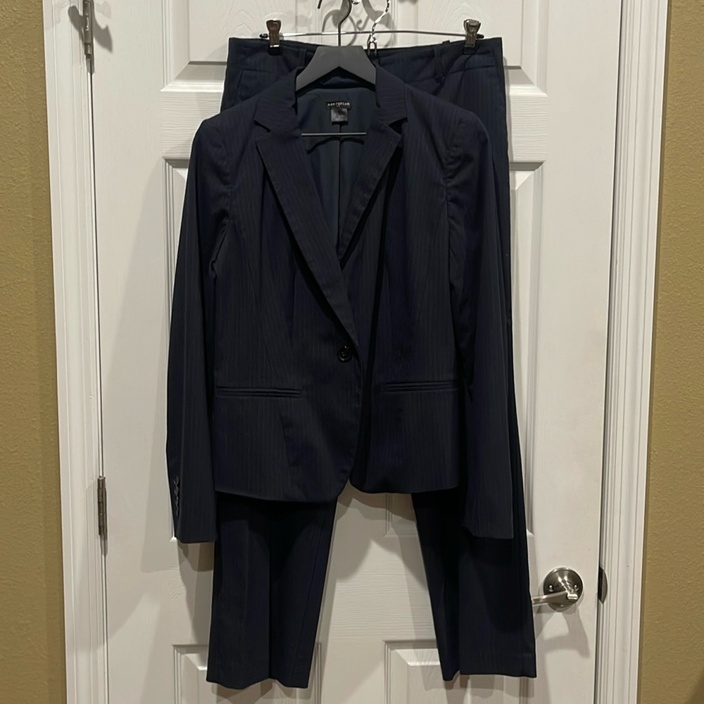 Ann Taylor 2 piece suit